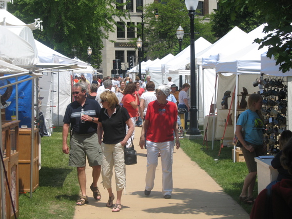 DubuqueFest announces a new Art Fair director and committee